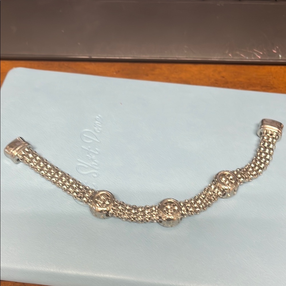 Sophisticated Silver and Gold Bracelet ~ Magnetic Closure - Picture 6 of 6
